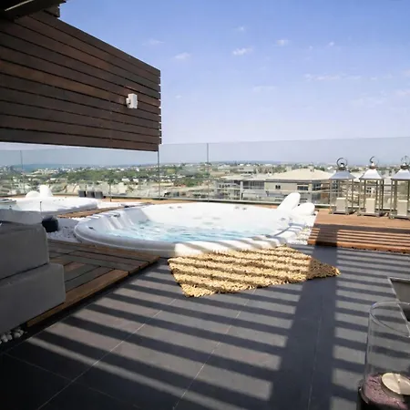 Penthouse Grand Noir 아파트