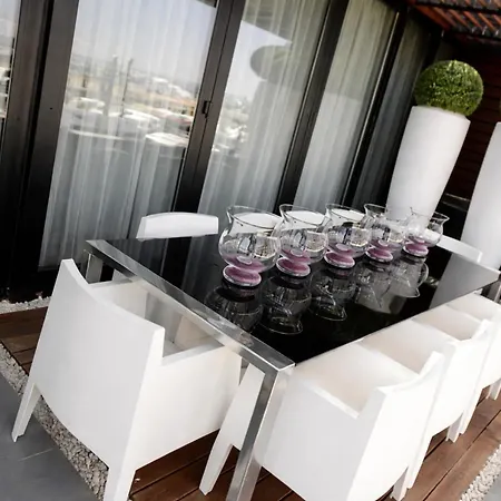 Penthouse Grand Noir *