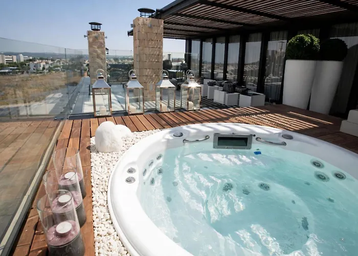 Penthouse Grand Noir * Guia (Faro)