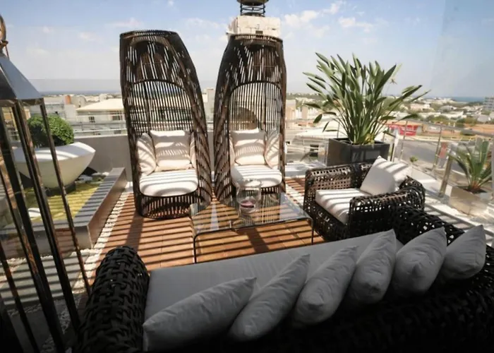 Penthouse Grand Noir Guia (Faro)